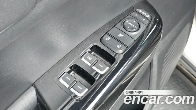 Kia Sportage The Bold Diesel 2.0 2WD Noblesse 2019 — фото 19