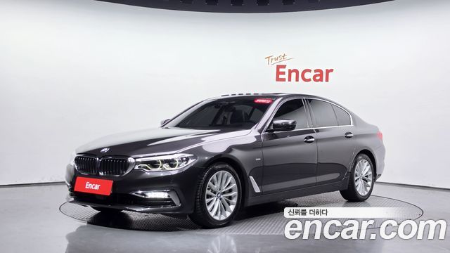 BMW 5 Series (G30) 530i Luxury Plus 2018 — фото 11