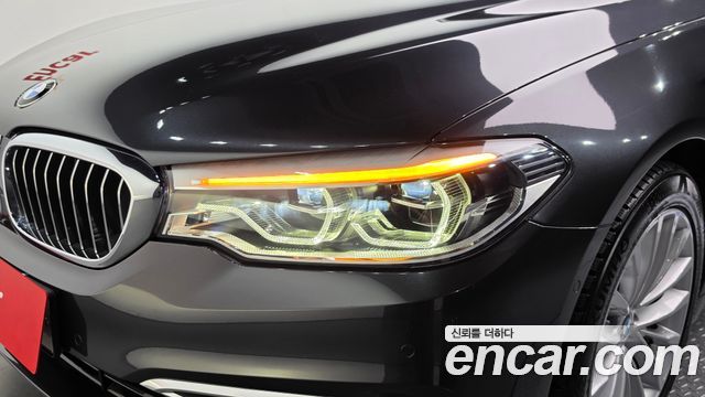 BMW 5 Series (G30) 530i Luxury Plus 2018 — фото 28