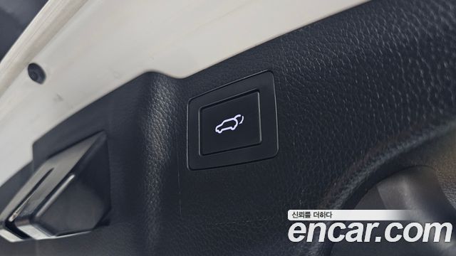 Hyundai Santa Fe The Prime Diesel 2.0 2WD Exclusive Special 2016 — фото 17