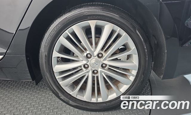 Hyundai Aslan G300 Modern Special 2016 — фото 27