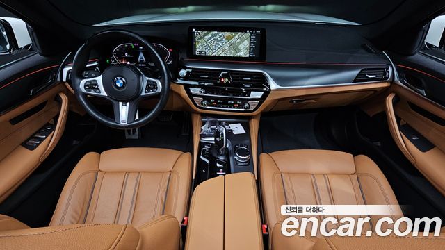 BMW 5 Series (G30) 520i M Sport 2023 — фото 7