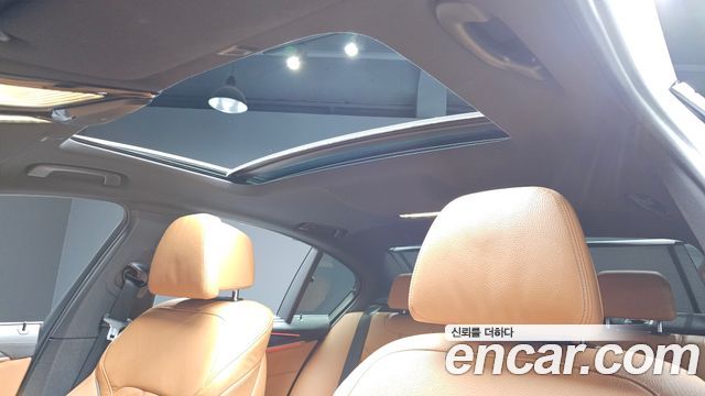 BMW 5 Series (G30) 520i M Sport 2023 — фото 16