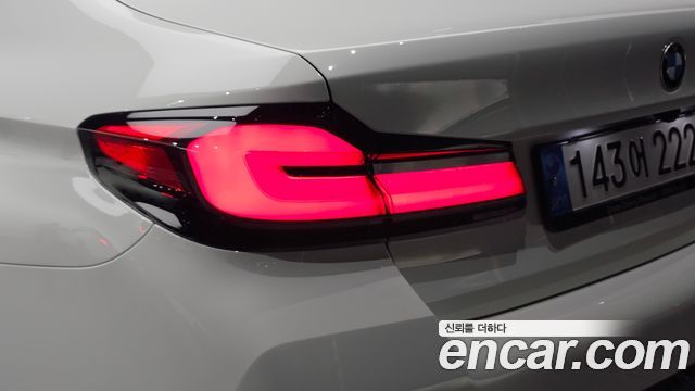 BMW 5 Series (G30) 520i M Sport 2023 — фото 23