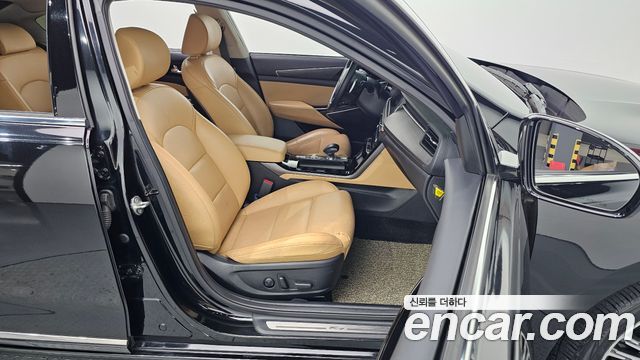 Kia K7 Premier 2.5 GDI Noblesse 2020 — фото 10