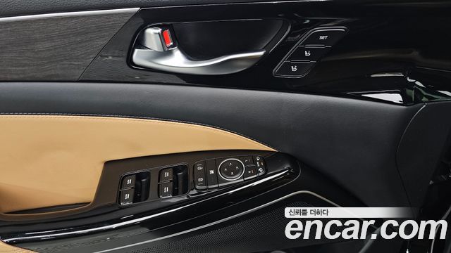 Kia K7 Premier 2.5 GDI Noblesse 2020 — фото 15