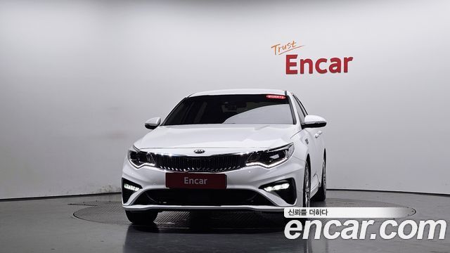 Kia K5 (II) 2.0 Prestige 2020 — фото 3