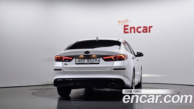 Kia K5 (II) 2.0 Prestige 2020 — фото 4
