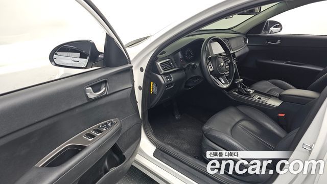 Kia K5 (II) 2.0 Prestige 2020 — фото 10