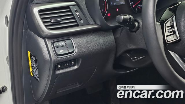Kia K5 (II) 2.0 Prestige 2020 — фото 17