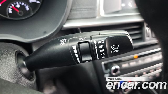 Kia K5 (II) 2.0 Prestige 2020 — фото 28