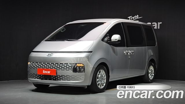 Hyundai Staria Cargo 5-Seater Modern 2023 — фото 1