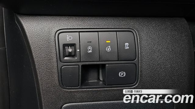 Hyundai Staria Cargo 5-Seater Modern 2023 — фото 17