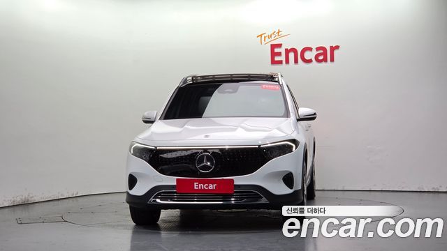 Mercedes-Benz EQB (X243) EQB300 4MATIC Progressive 2026 — фото 3