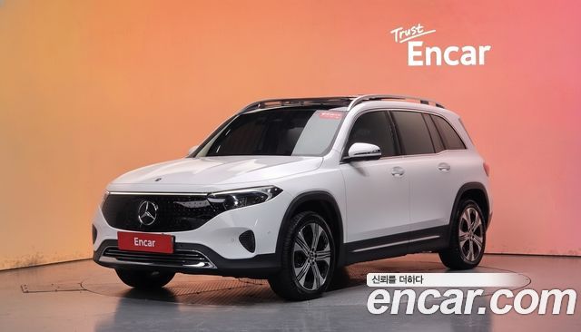 Mercedes-Benz EQB (X243) EQB300 4MATIC Progressive 2026 — фото 1