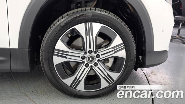Mercedes-Benz EQB (X243) EQB300 4MATIC Progressive 2026 — фото 21