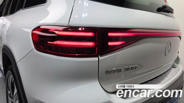 Mercedes-Benz EQB (X243) EQB300 4MATIC Progressive 2026 — фото 23