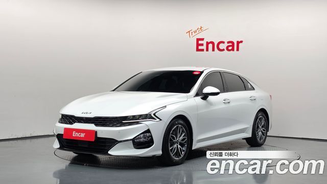 Kia K5 (III) 2.0 Noblesse