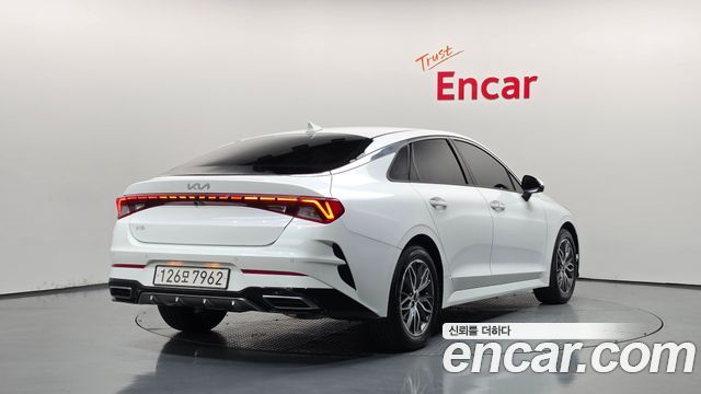 Kia K5 (III) 2.0 Noblesse 2023 — фото 2