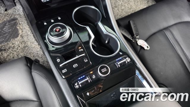 Kia K5 (III) 2.0 Noblesse 2023 — фото 9