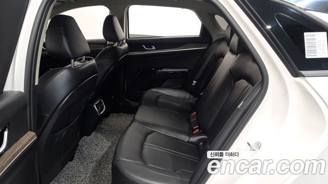 Kia K5 (III) 2.0 Noblesse 2023 — фото 11