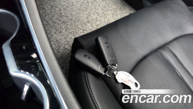Kia K5 (III) 2.0 Noblesse 2023 — фото 15