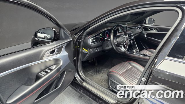 Genesis G70 2.0T Sport Package 2018 — фото 15