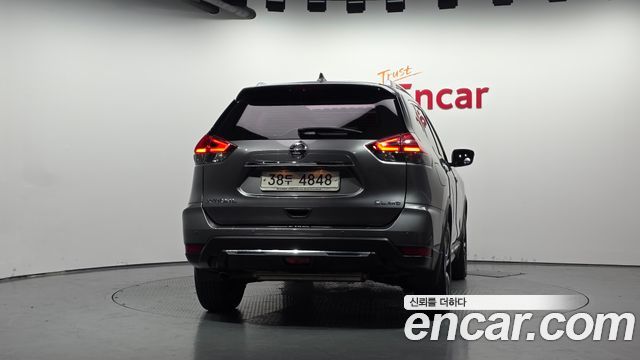 Nissan X-Trail 2.5 Tech 4WD 2018 — фото 4