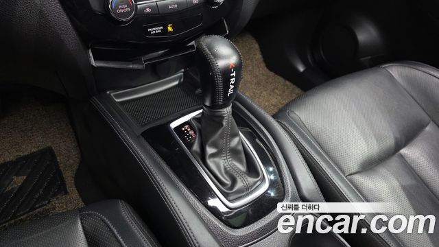 Nissan X-Trail 2.5 Tech 4WD 2018 — фото 9