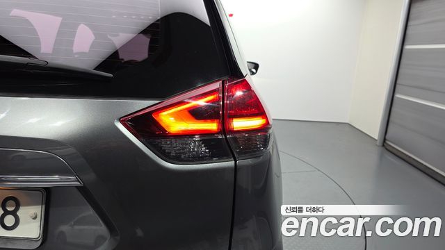 Nissan X-Trail 2.5 Tech 4WD 2018 — фото 23