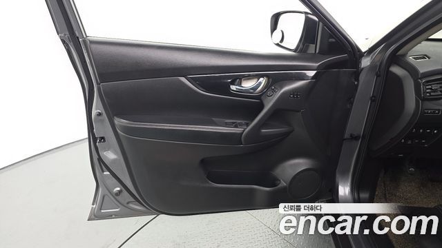 Nissan X-Trail 2.5 Tech 4WD 2018 — фото 24