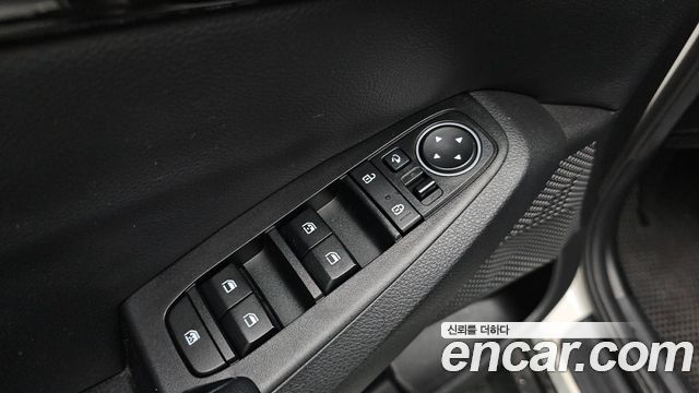 Kia Seltos Diesel 1.6 2WD Noblesse 2020 — фото 17