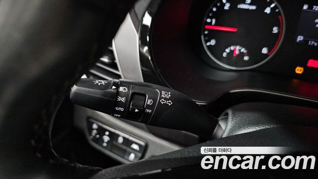 Kia Seltos Diesel 1.6 2WD Noblesse 2020 — фото 29