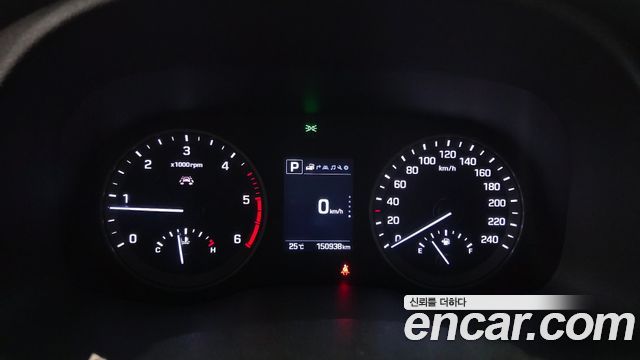 Hyundai Tucson Diesel 1.7 2WD Premium 2018 — фото 8