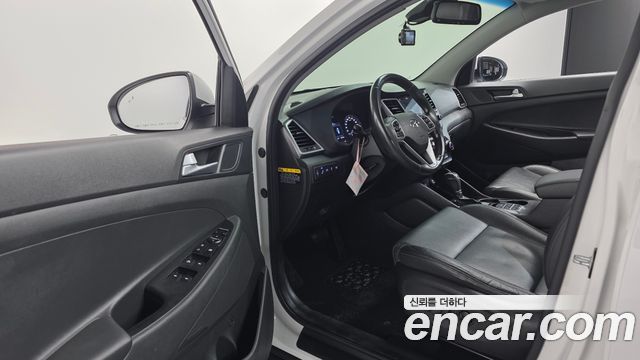 Hyundai Tucson Diesel 1.7 2WD Premium 2018 — фото 10