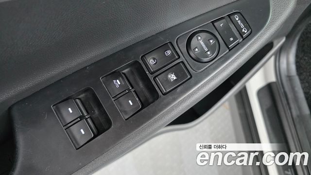 Hyundai Tucson Diesel 1.7 2WD Premium 2018 — фото 12