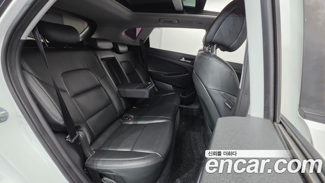 Hyundai Tucson Diesel 1.7 2WD Premium 2018 — фото 19