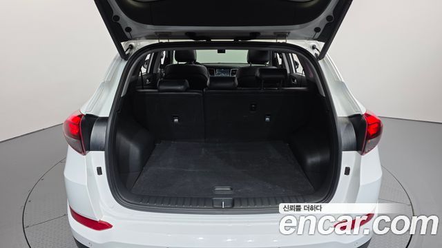 Hyundai Tucson Diesel 1.7 2WD Premium 2018 — фото 20