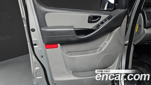 Hyundai Grand Starex Wagon 12-Seater Smart 2020 — фото 24
