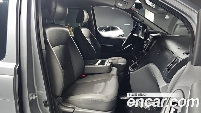 Hyundai Grand Starex Wagon 12-Seater Smart 2020 — фото 26