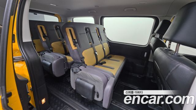Hyundai Staria L3.5  Kinder Safety Car 15-Seater 2024 — фото 19