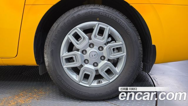 Hyundai Staria L3.5  Kinder Safety Car 15-Seater 2024 — фото 21
