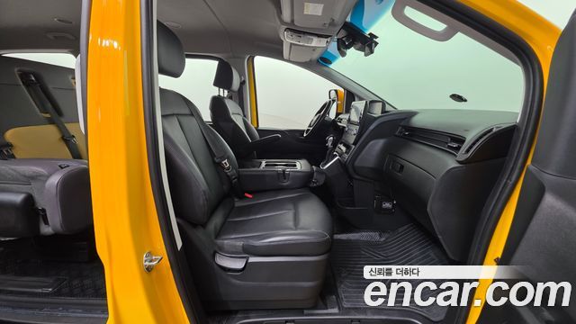 Hyundai Staria L3.5  Kinder Safety Car 15-Seater 2024 — фото 26