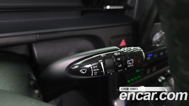 Hyundai Staria L3.5  Kinder Safety Car 15-Seater 2024 — фото 30