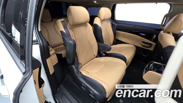 Kia Carnival (IV) Diesel 7-Seater Signature 2023 — фото 11