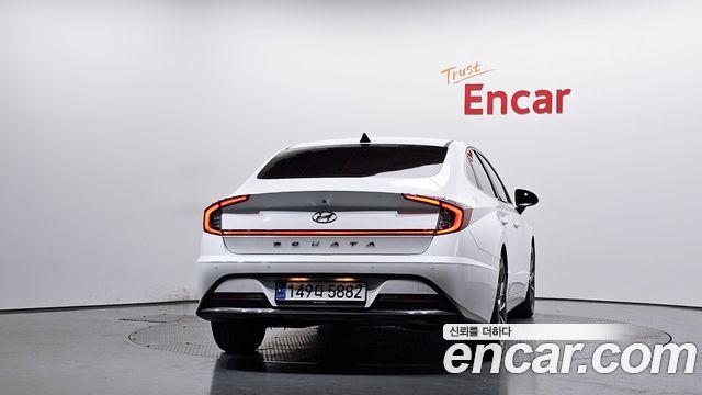 Hyundai Sonata (DN8) 2.0 Premium Family 2021 — фото 4