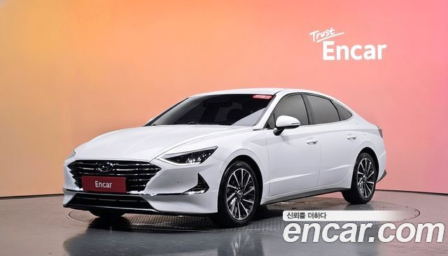 Hyundai Sonata (DN8) 2.0 Premium Family 2021 — фото 1