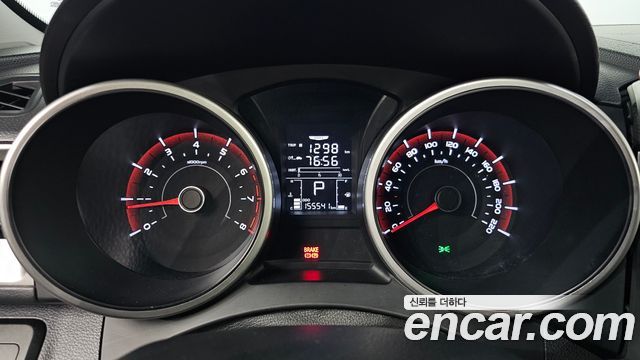 KG Mobility (SsangYong) Tivoli VX 2WD 2015 — фото 8