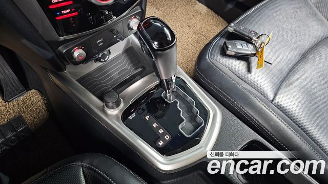 KG Mobility (SsangYong) Tivoli VX 2WD 2015 — фото 9