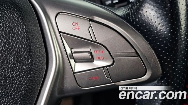KG Mobility (SsangYong) Tivoli VX 2WD 2015 — фото 17
